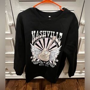 Nashville Sweatshirt- Size L. Bought from Tik Tok Shop.